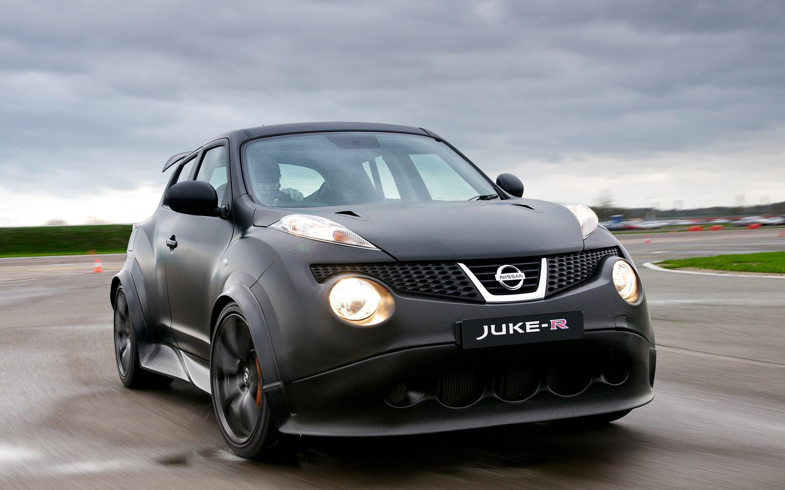 2011款日产juke-r concept