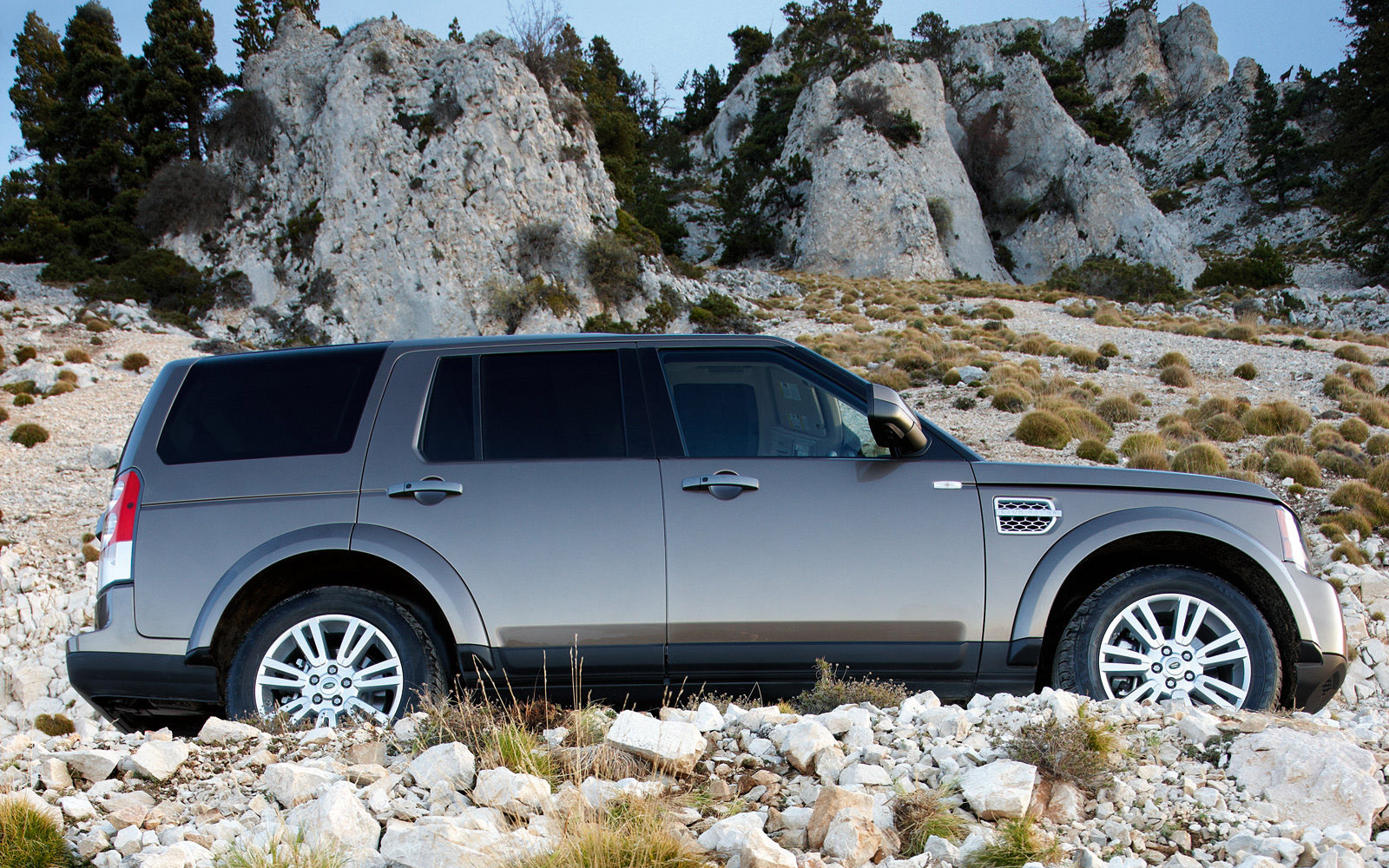 land rover discovery 4